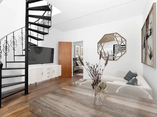 61 Lexington Avenue image 1 of 9