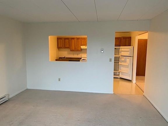 2nd image of 182 Quincy Ave APT 55
