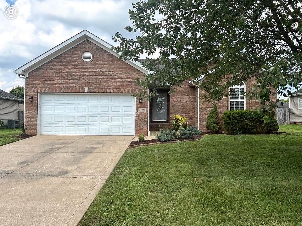 1st image of 3380 Fair Oaks Cir