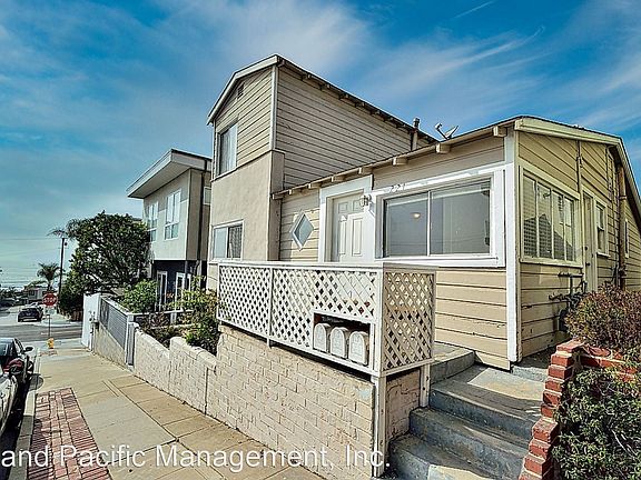 2nd image of 221 33rd St #A