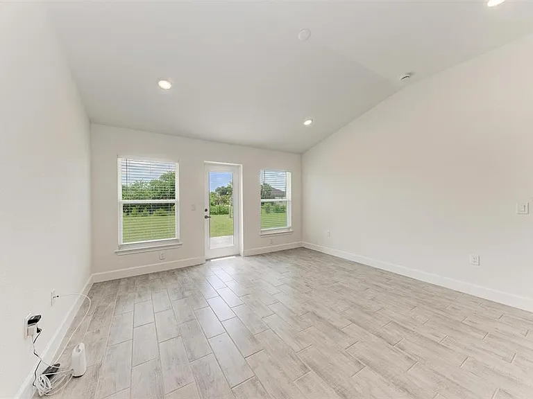 2680 Averland Loop — Photo 29