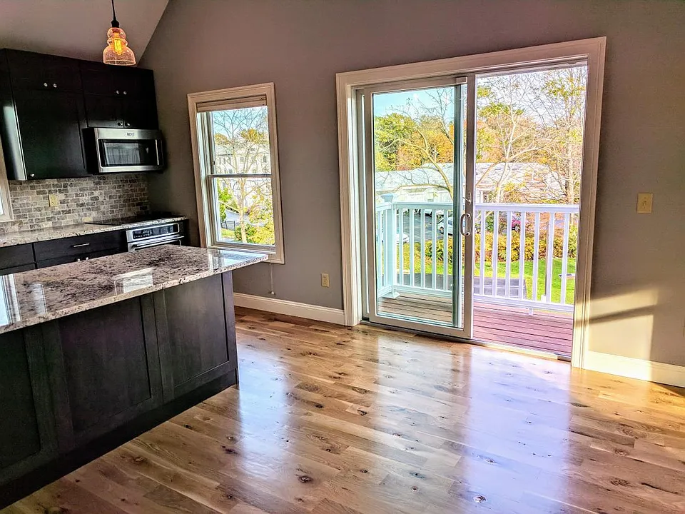 kitchen / living room