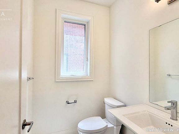 3rd image of 3307 Preserve Dr