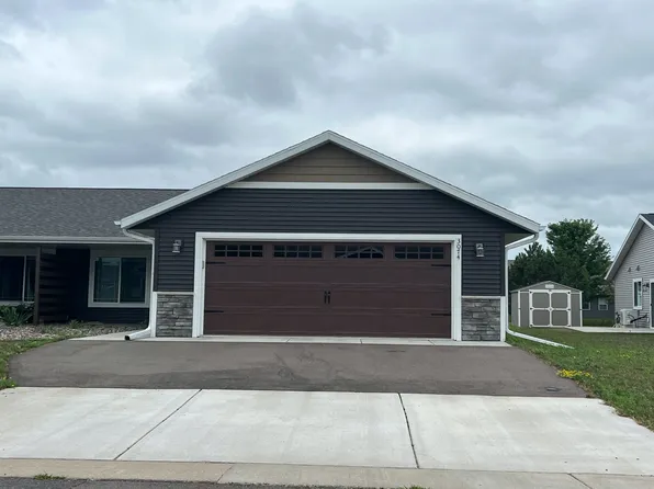 3074 Cottage Ln, Chippewa Falls, WI 54729