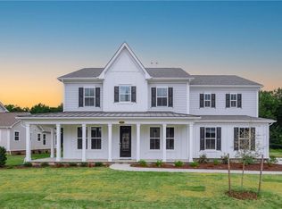 158 Long Cove Dr, Suffolk, VA 23435