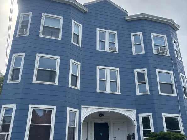 418 Mill St #2S, Waterbury, CT 06706