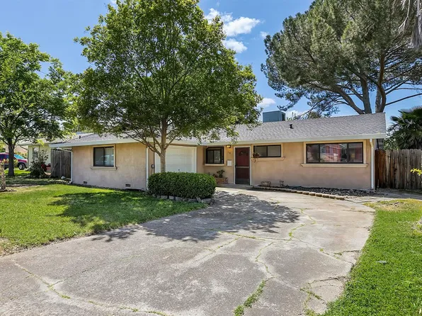 206 Rugosa Dr, Folsom, CA 95630