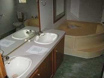 2nd image of 35 Bluecreek Dr