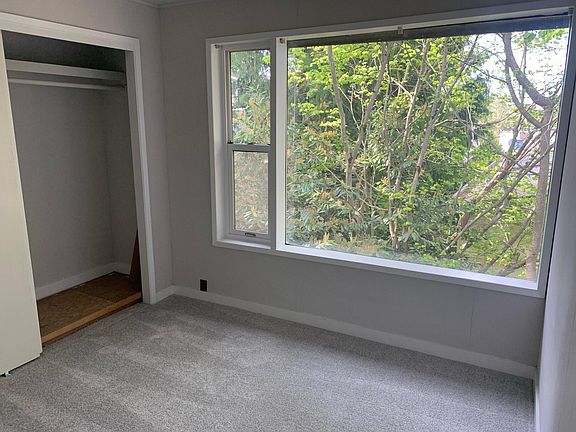 5th image of 8511 23rd Ave NE