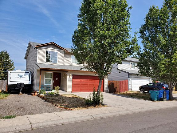 2nd image of 1106 W 31st St