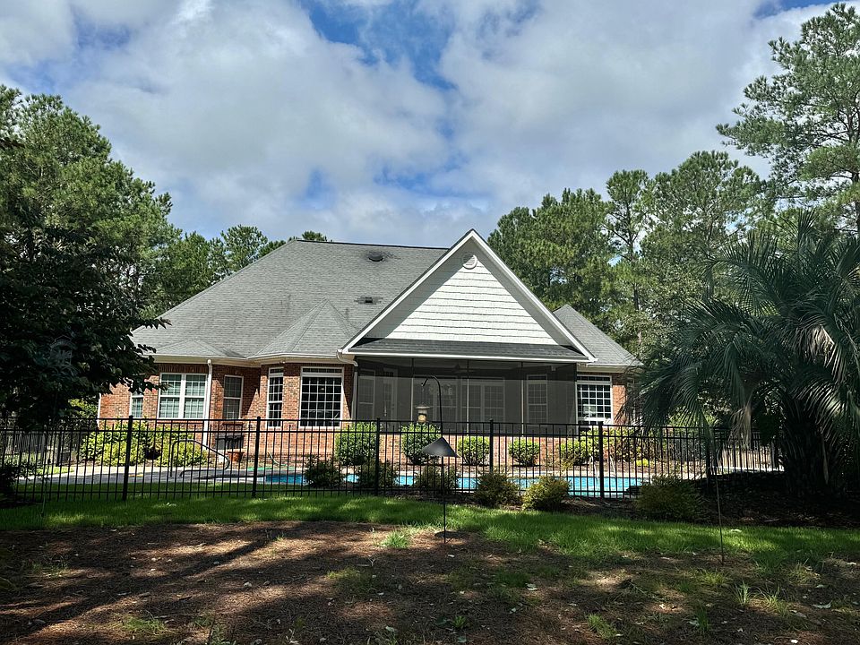 2nd image of 2299 Cardigan Dr