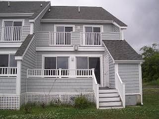 2nd image of 9725 Village Ln Unit 2