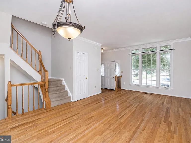 3940 Kathryn Jean Ct — Photo 8