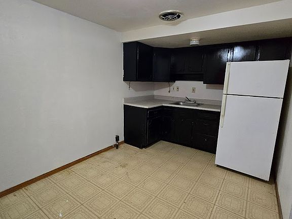 5th image of 2510 Park Hill Dr