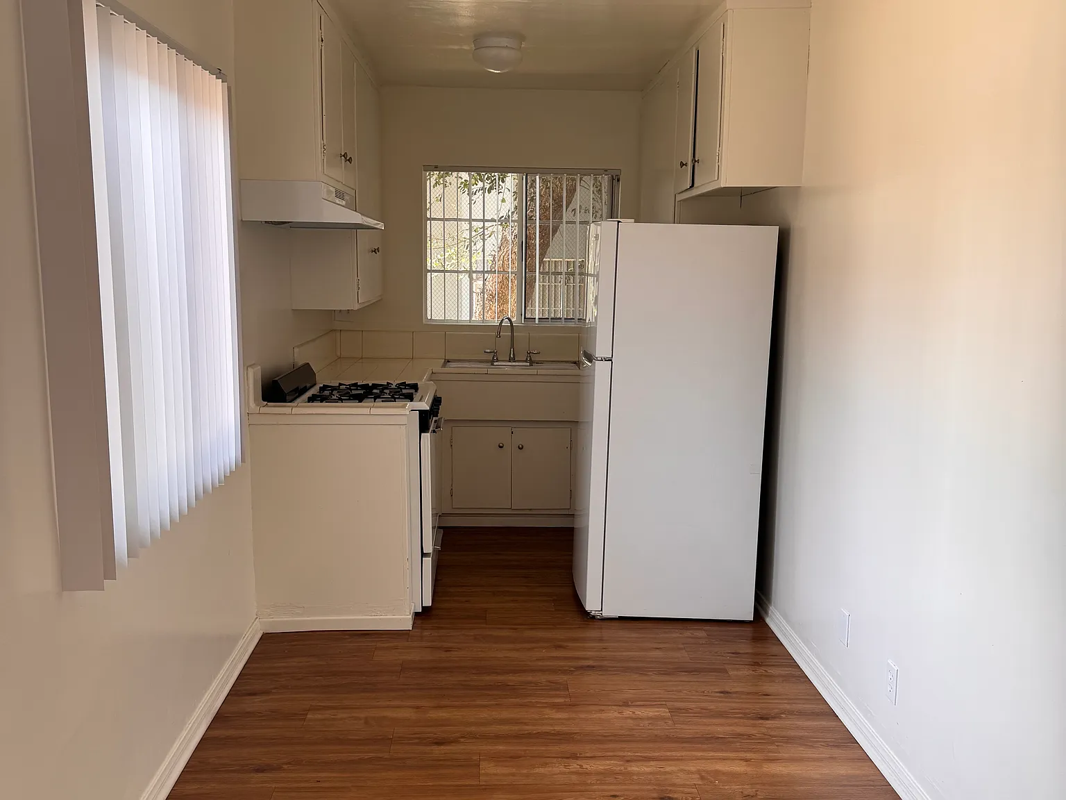 1 bed, 637 sqft, $1,875 — Photo 3