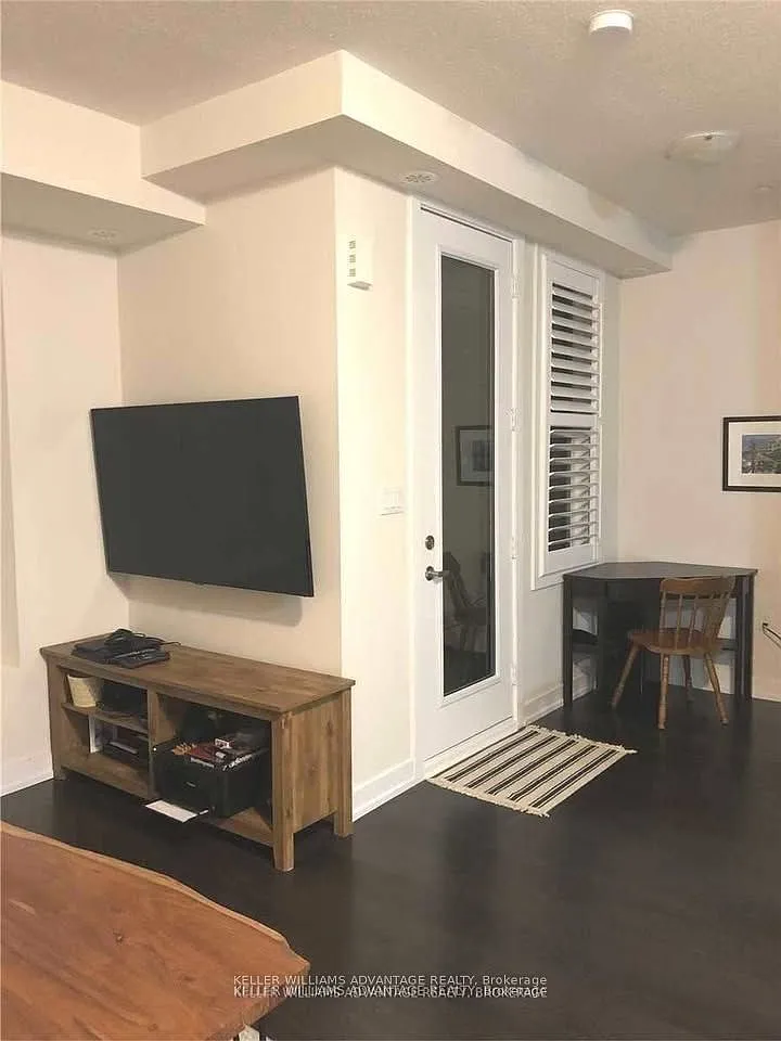 2 bed, $3,250 — Photo 2