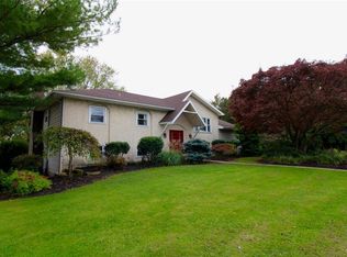5944 Portland Dr, Bath, PA 18014