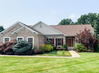 1013 Radway Cir NE, Hartville, OH 44632