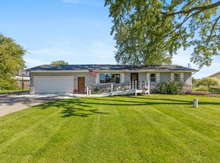 3639 Holiday Dr, Hamilton, MI 49419