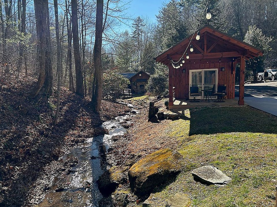 1st image of 71 Creekside Cv N