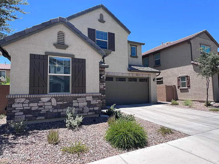 1165 E Thompson Way — Photo 3