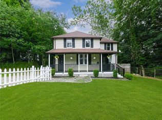 38 Padelford Ave, Riverside, RI 02915