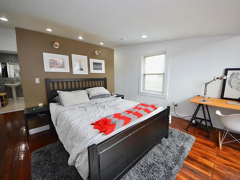 1314 Spring St #4 — Photo 9