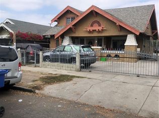 1027 W 48th St, Los Angeles, CA 90037