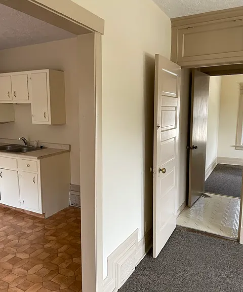 124 N 38th Ave #4 — Photo 7