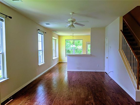 5th image of 1481 E Old Settlers Blvd APT 1002
