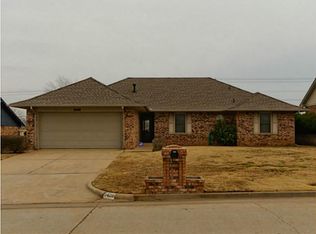 5420 E Cloverlawn Dr, Oklahoma City, OK 73135