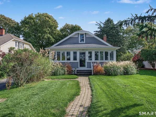 7 Highlands Terrace, Madison, CT 06443
