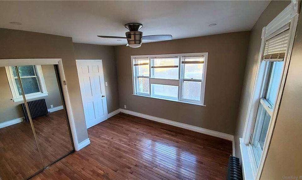 2nd image of 168 Park Ave