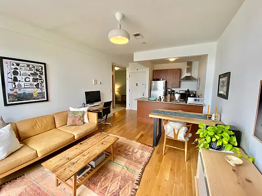 Rented by Dream Space Realty | media 11