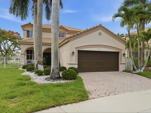 663 Live Oak Ln, Weston, FL 33327