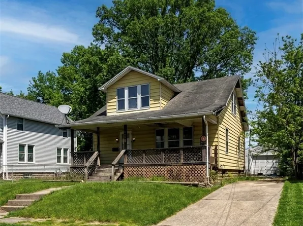 1570 Bonnie Brae Ave NE, Warren, OH 44483