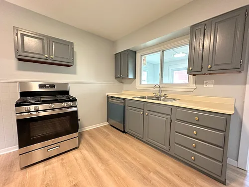 207 Mary St Photo 1