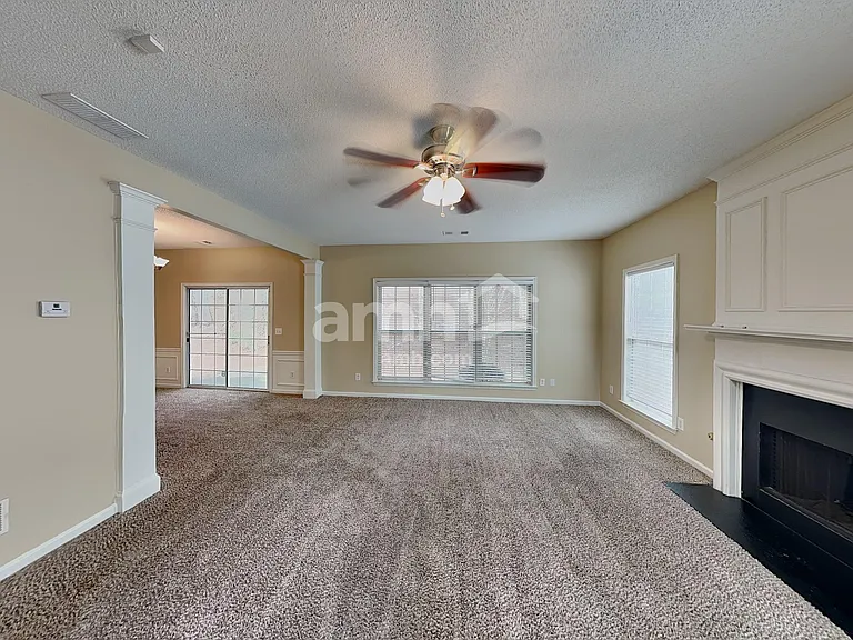 2523 Davenham Ln — Photo 7