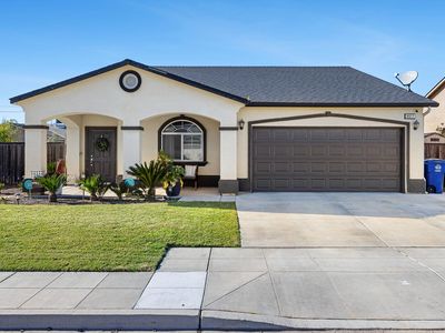 8611 Gardenia Ave, Parlier, CA, 93648