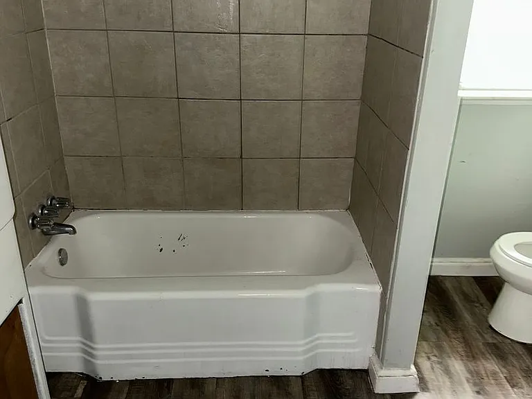 3211 Charleston Dr — Photo 5