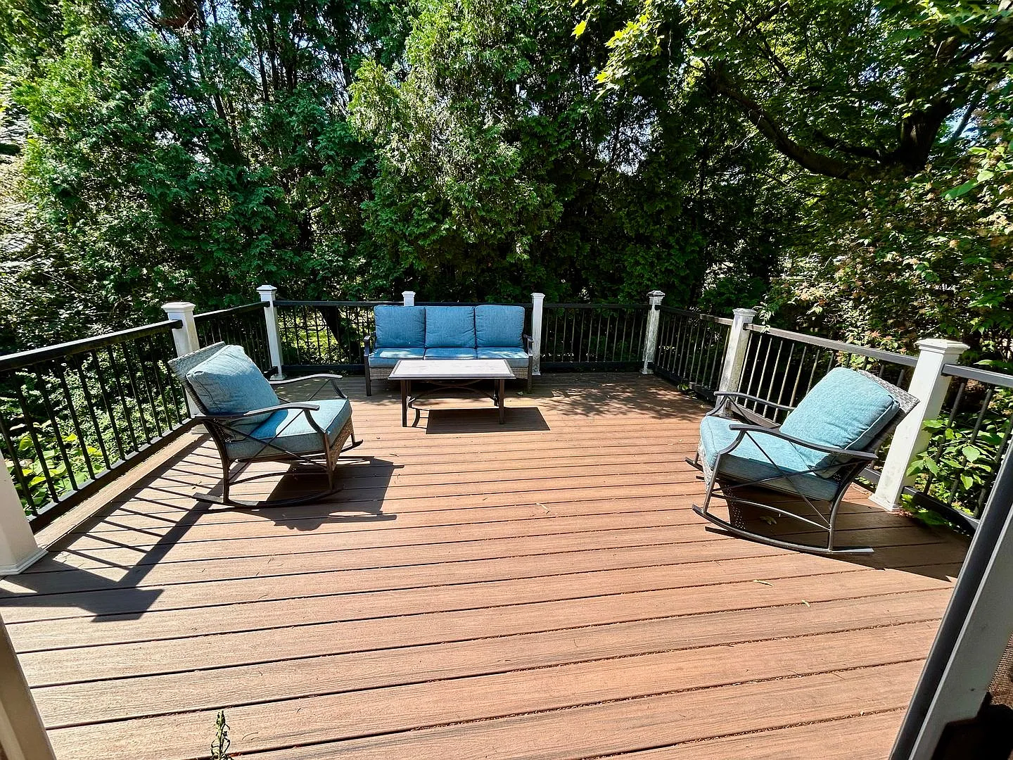 Beautiful Brighton Move-In Ready- Penfield Schools! — Photo 3