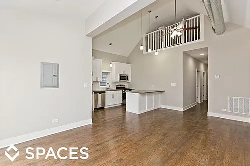 1428 N Cleaver St #2F Photo 1 1428 N Cleaver St #2F Photo 1