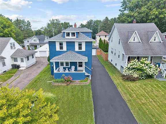 3rd image of 30 Deland Park B