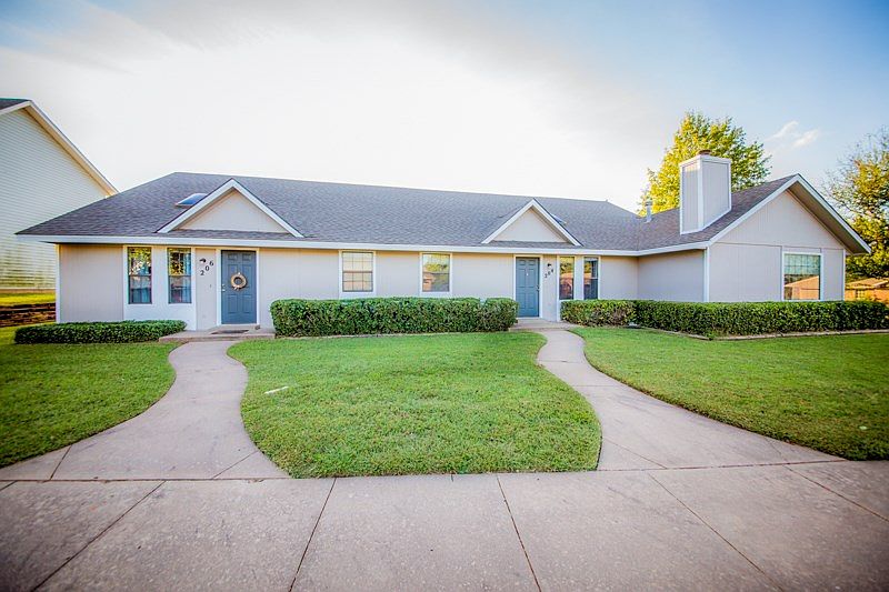 2nd image of 202-202 S Mockingbird Ln #204