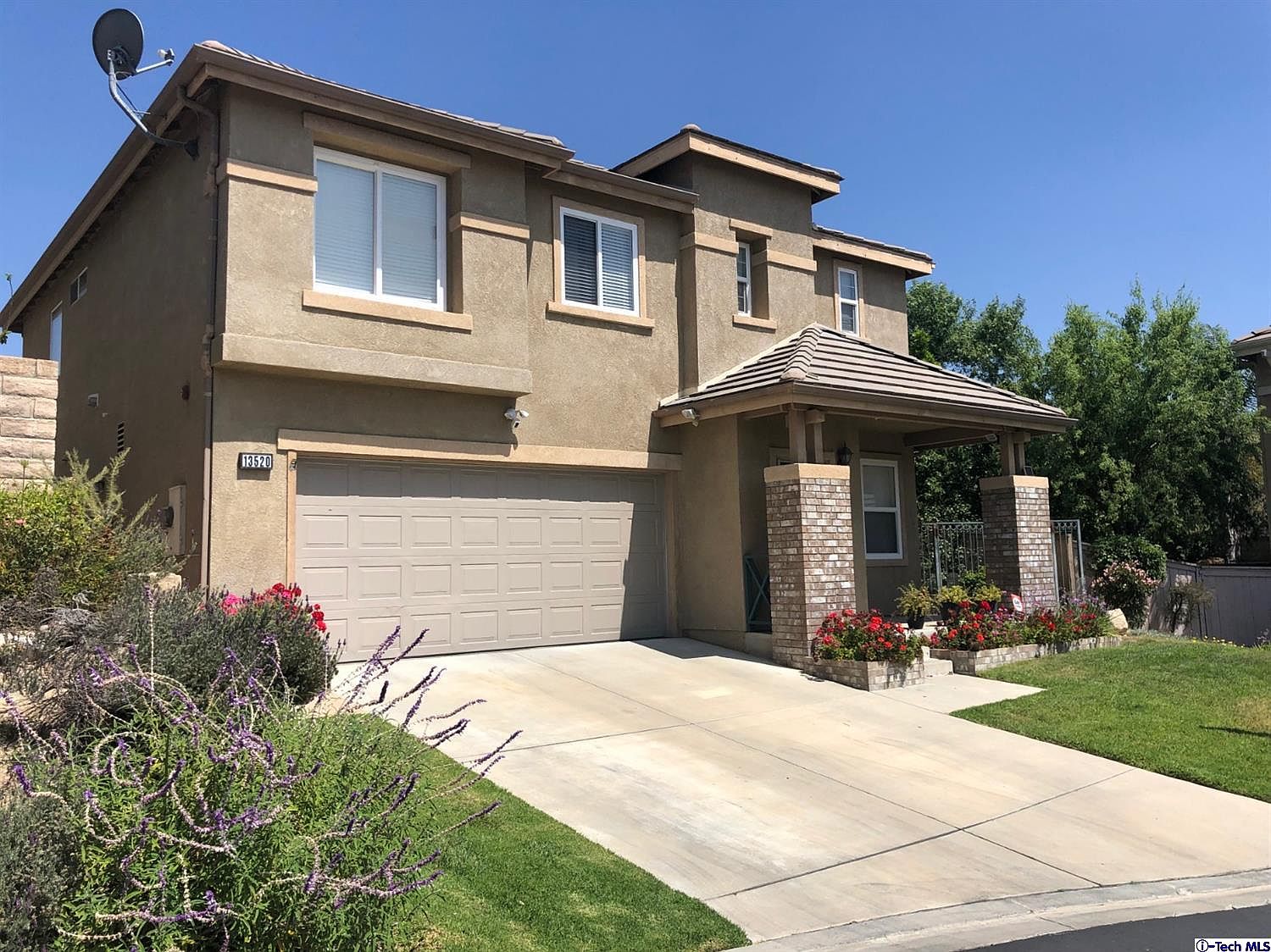 13520 Via Santa Catalina, Sylmar, CA 91342 Zillow