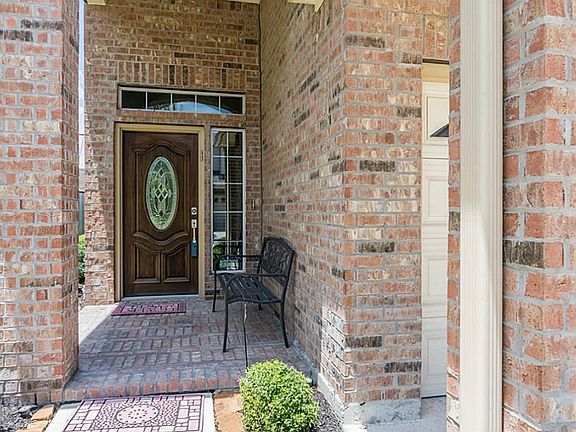 3rd image of 8909 Clovermist Dr