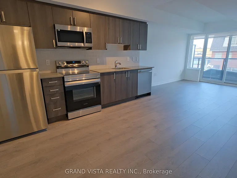 556 Marlee Ave #209 — Photo 7