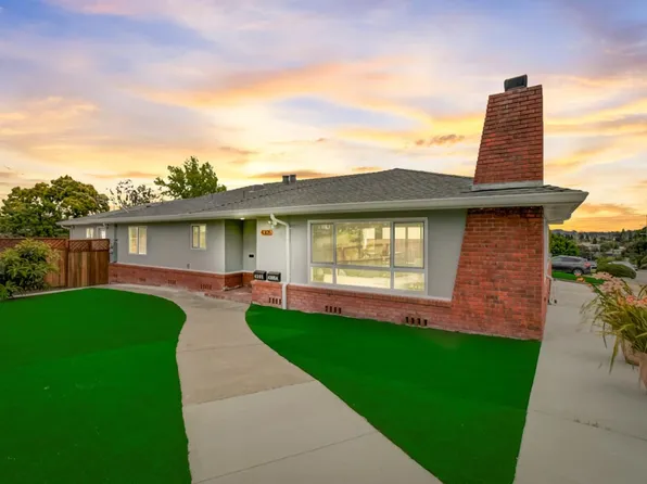4305 Seven Hills Rd, Castro Valley, CA 94546