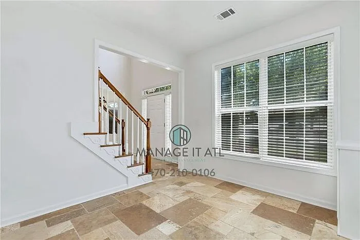 60 Ruby Forest Pkwy — Photo 16