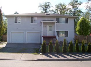 1315 N Waugh Rd, Mount Vernon, WA 98273